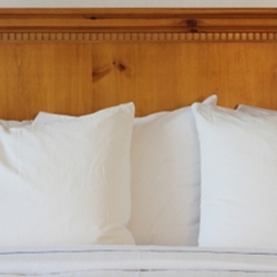Muslin Pillowcase: Cheap Economy T-130